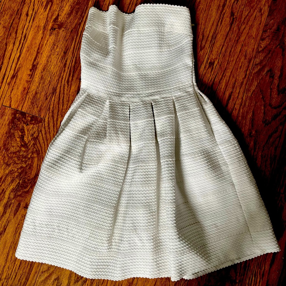Jun & Ivy Strapless Flare Dress